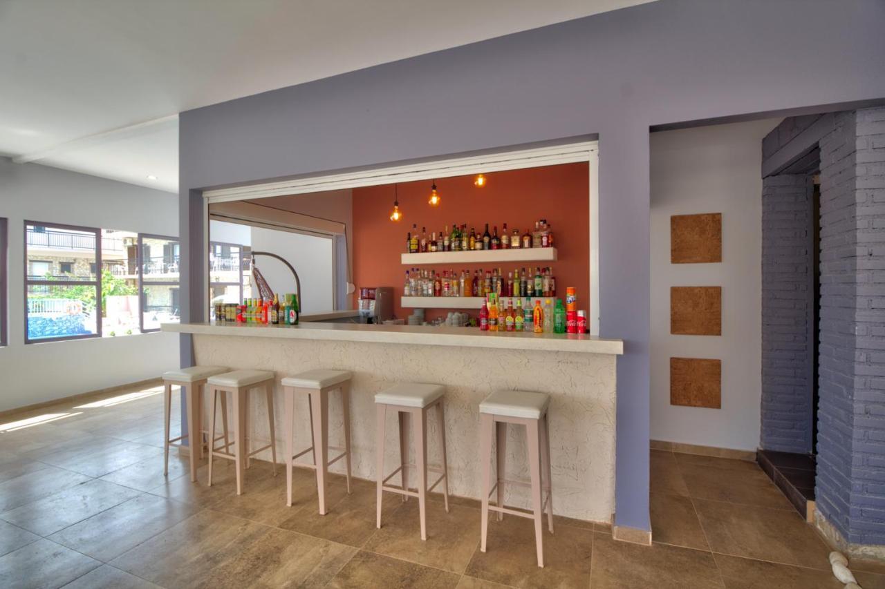 Two Brothers & Apts Hotel apartamentowy