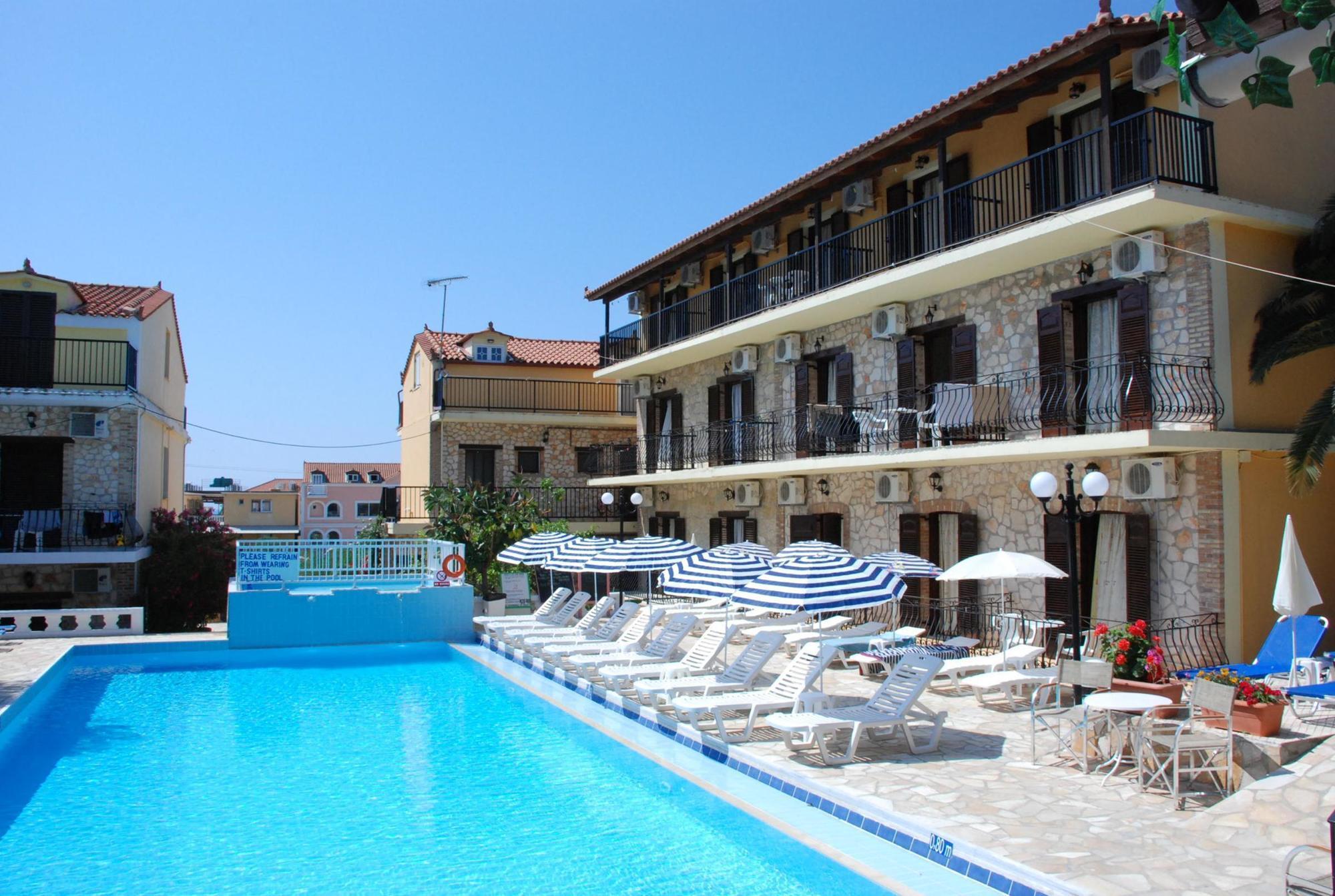 Two Brothers & Apts Hotel apartamentowy